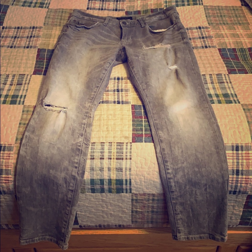 Aeropostale Faded Gray Skinny Ripped Jeans